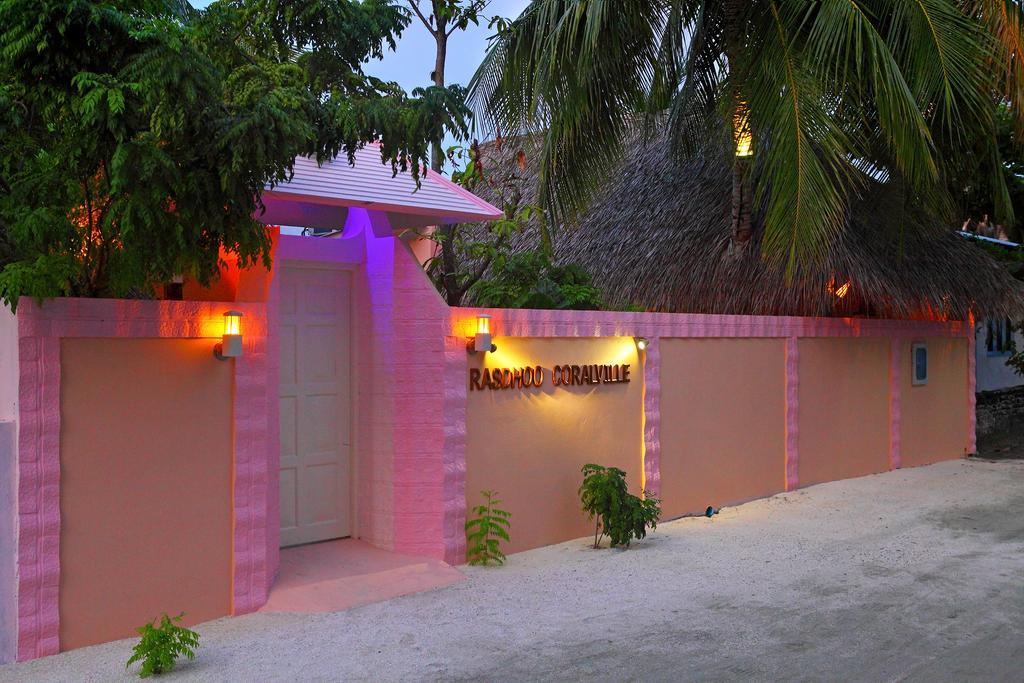 Rasdhoo Coralville Bagian luar foto